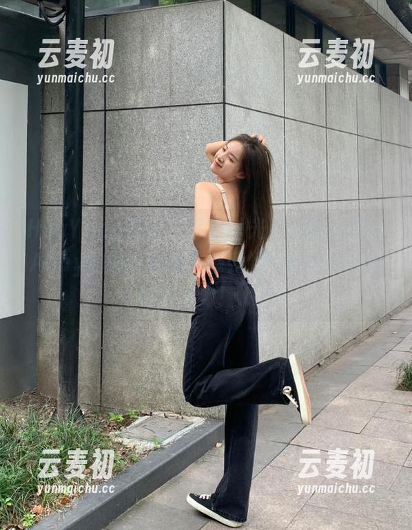 HuaYang花漾 - 专属时光：观看白茹雪Abby的睡衣合集，感受她带来的无限温暖与魅力！.txt