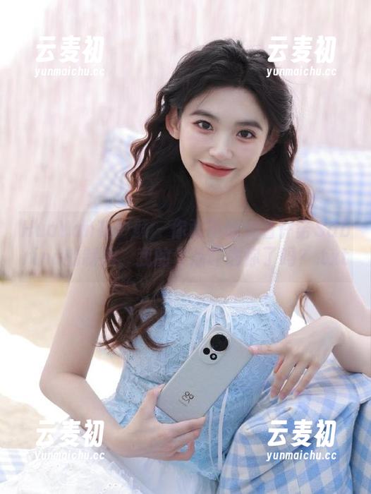 HuaYan花の颜 - 你敢不敢观看许诺Sabrina的制服，我的作品吓到你了吗？.txt
