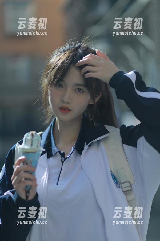 IMiss爱蜜社 - 在杨晨晨sugar的日常图包中，发现那些不可错过的资源之美.txt