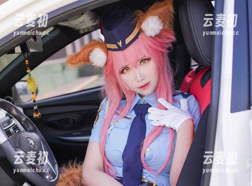 KaYa萱的私拍作品分析：带你走进《黑贞兔女郎》的独特风格与创意.txt