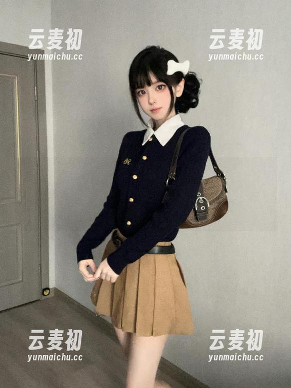MiiTao蜜桃社 - 在图库中发现陆萱萱Cecilia的裸足艺术作品，感受她的独特魅力.txt