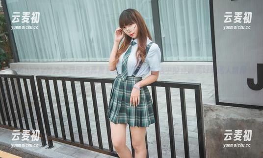 Money冷冷 Money冷冷女孩图包再度更新,捕捉她生活中的点滴美好与迷人瞬间!.txt