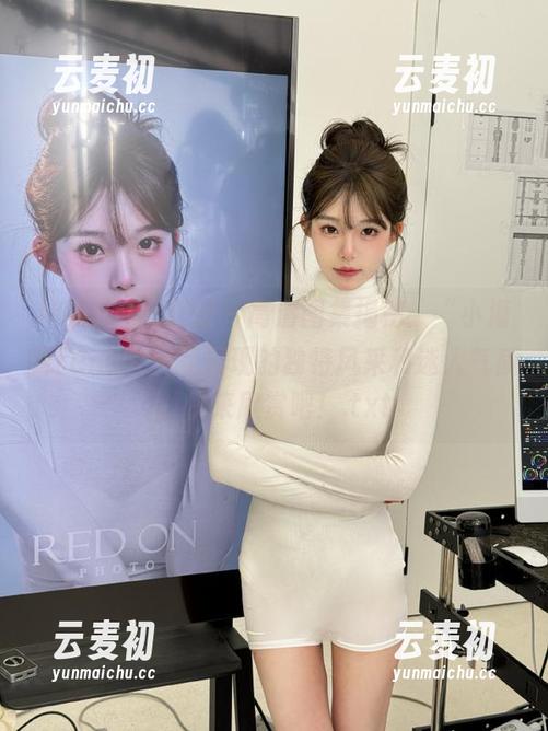 MyGirl美媛馆 - 高清图集揭秘：“小海臀rena”美足展现的独特风采和迷人气质，快来欣赏吧！.txt