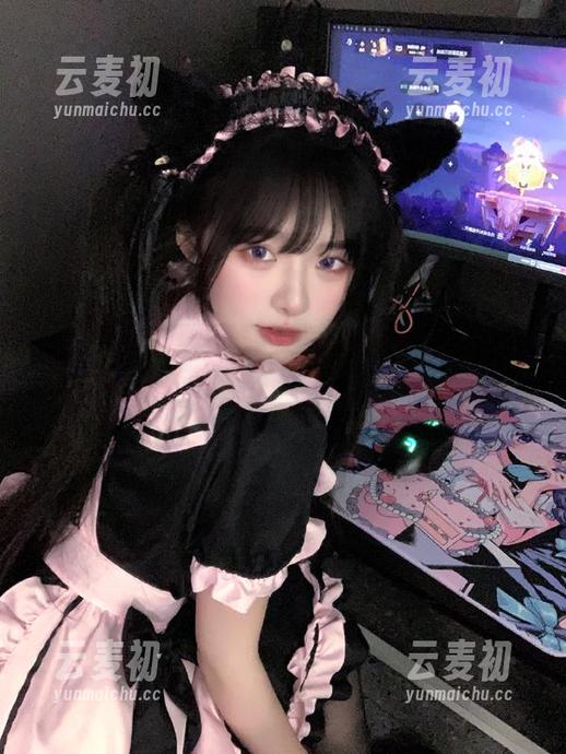 Pary摄影 - 在俏俏的全套美足作品中，发现青春与活力的无限可能！.txt