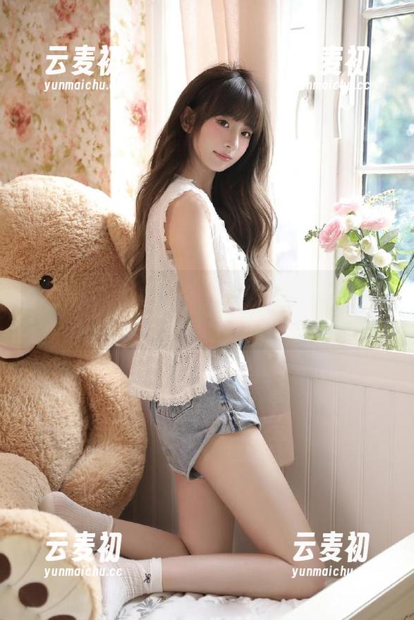 TGOD推女神 - 可儿Kayen牛仔裤写真合集：捕捉每一刻的美丽与自信.txt