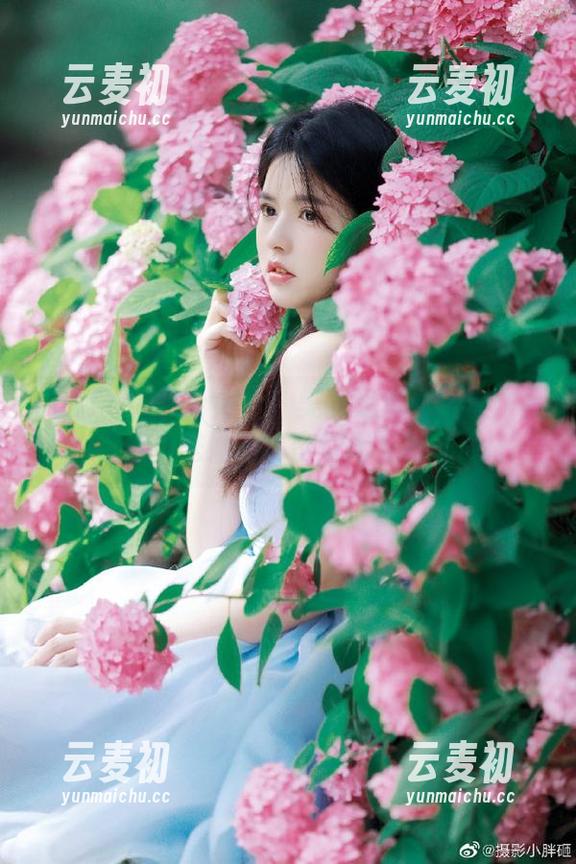 TouTiao头条女神 - 樊安妮写真全套作品，带你走进她的秘密空间与时光.txt