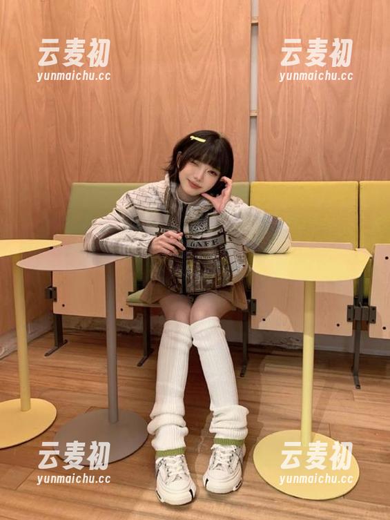 TouTiao头条女神 - 高萌萌的长腿写真集精选：每一张都像是在撩拨审美极限，求求你们停下！.txt