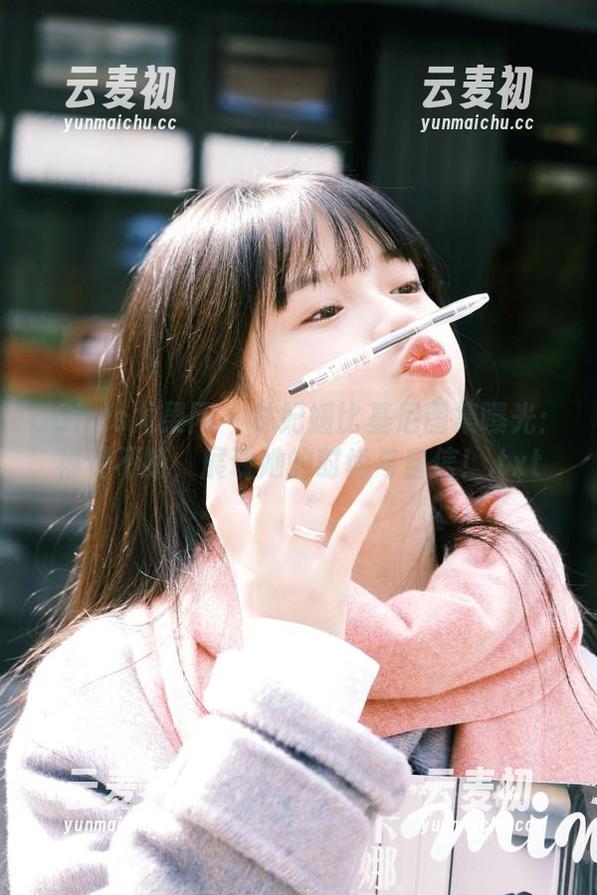 UGirls尤果网 - 林妃媛比基尼图集曝光：福利不断，展现她的时尚与自信！.txt