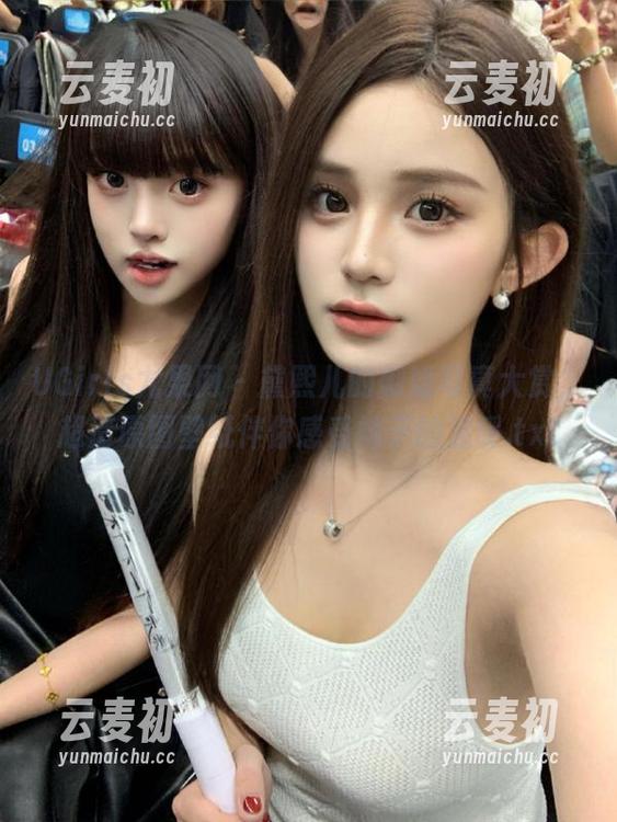 UGirls尤果网 - 黛熙儿的御姐写真大赏，超清原图壁纸伴你感受妹子的温暖.txt