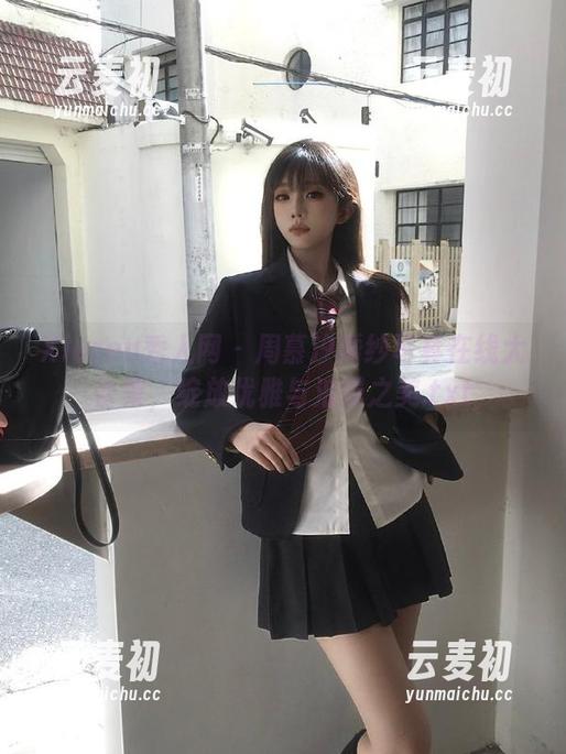 Xiuren秀人网 - 周慕汐婚纱写真在线大合集，绽放优雅与浪漫之美.txt