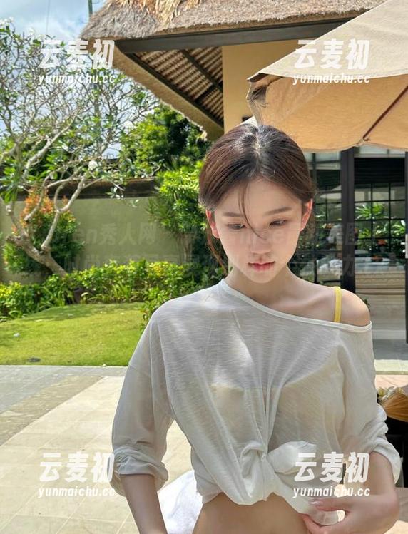 Xiuren秀人网 - 奈汐酱nice最新美图上线，时尚套装写真展现别样的个性魅力.txt