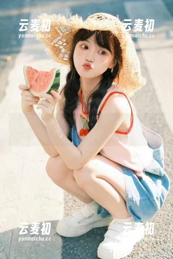 Xiuren秀人网 - 奈汐酱nice女神高清写真图册，带你进入她的梦幻世界.txt