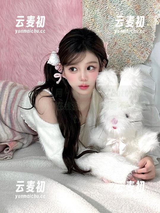 Xiuren秀人网 - 体验徐莉芝Botty吊带的独特魅力，在线资源让你领略不一样！.txt