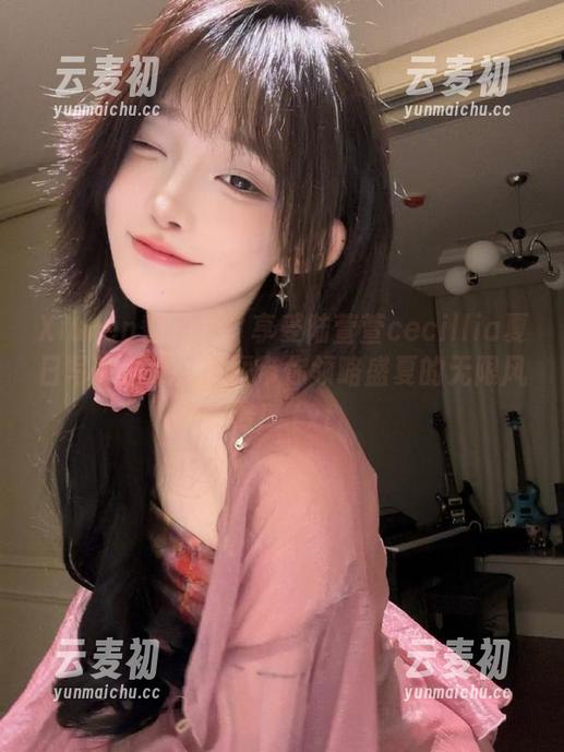 Xiuren秀人网 - 享受陆萱萱cecillia夏日写真全集，原图带你领略盛夏的无限风情！.txt