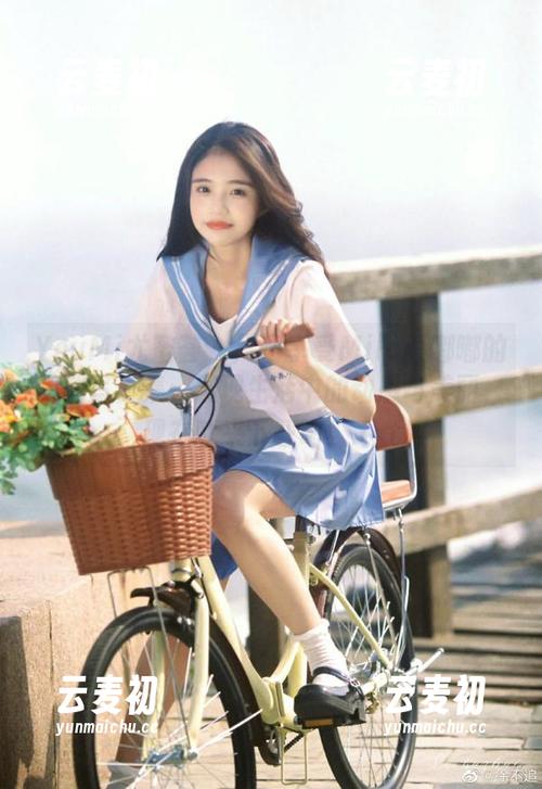YouMi尤蜜荟 - 尽情享受Mila豆嘟嘟的运动写真集：展现生活中的动感与美丽，现在就来下载吧！.txt