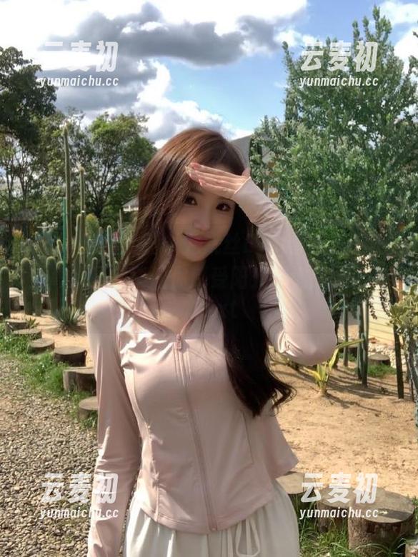 YouMi尤蜜荟 - 尤妮丝Egg普吉岛旅拍：高清作品集让你感受阳光沙滩的无限魅力.txt