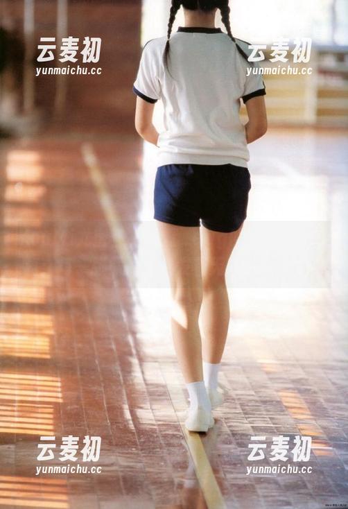 YouMi尤蜜荟 - 蛋蛋_egg的最新制服写真：每一张照片都散发着无限魅力！.txt