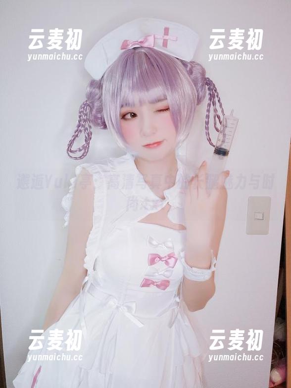 邂逅Yuki亭：高清写真中的长腿魅力与时尚.txt