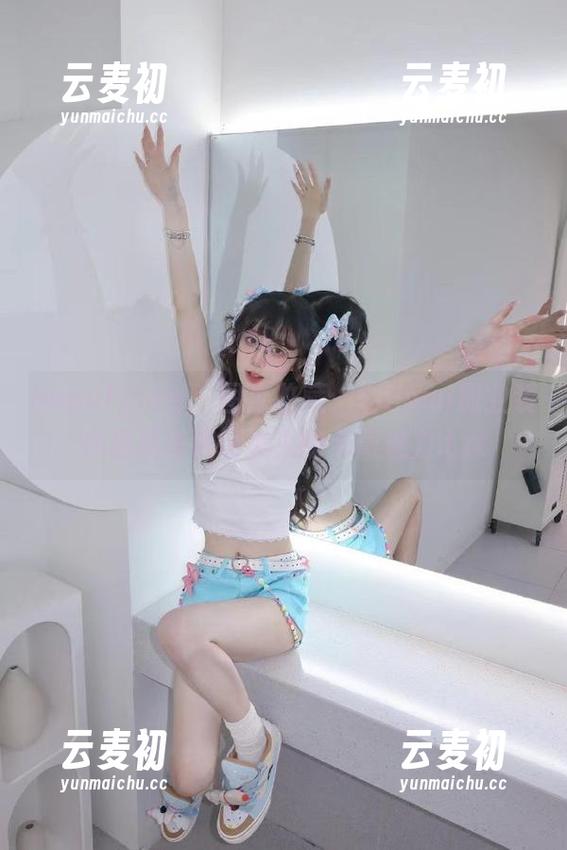 beautyleg - 图库收藏：Sammi职业装作品展现职场美人的无限魅力.txt