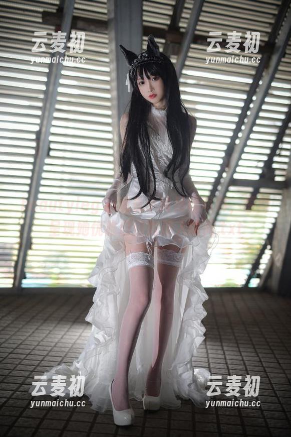beautyleg - 观看小玲吊带写真，原图呈现她优雅自信的迷人瞬间.txt
