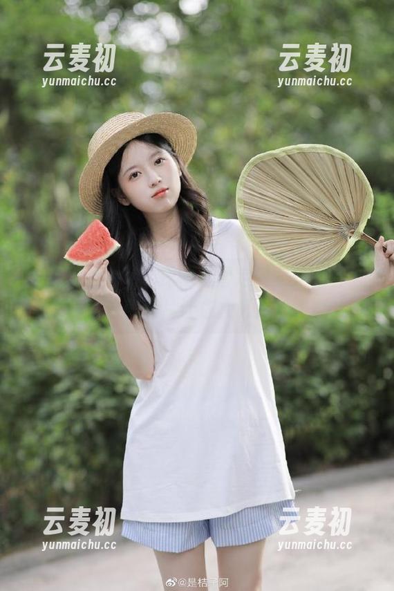 beautyleg - 探秘小雪定制女仆世界，这组精美图片让你大开眼界.txt