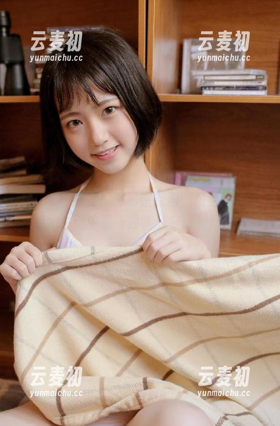 pans - 在安妮的秘密花园：精选图片捕捉她生活中那份独特的寂静美！.txt