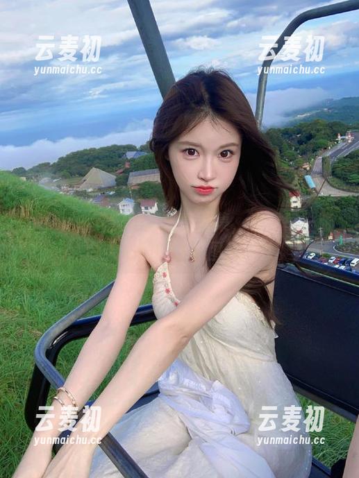 pans - 安安美脚写真合集，观看每一张令人心动的优雅图片.txt