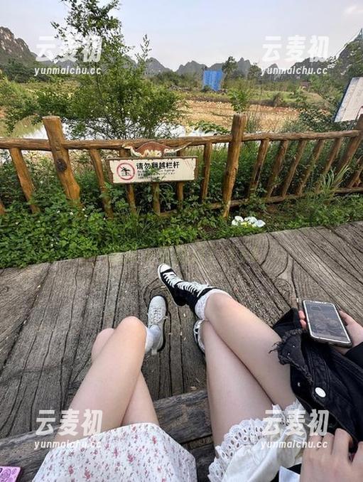 けん研倾情奉献，萌萌学妹写真资源图包，好康不容错过！.txt