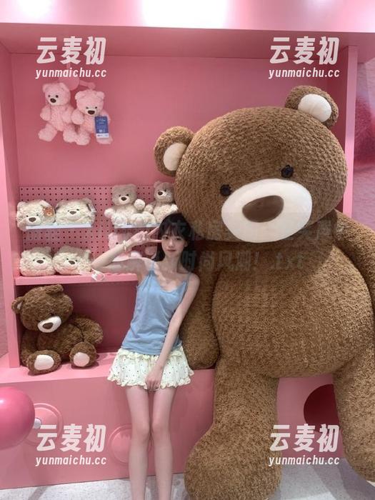 丽柜 - Xilly的内衣私房美图：在笑声中，一起解锁新时尚风潮！.txt
