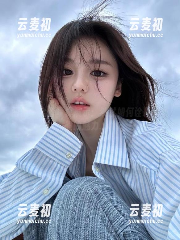丽柜 - 全套写真展示：然然如何诠释甜心般的魅力.txt