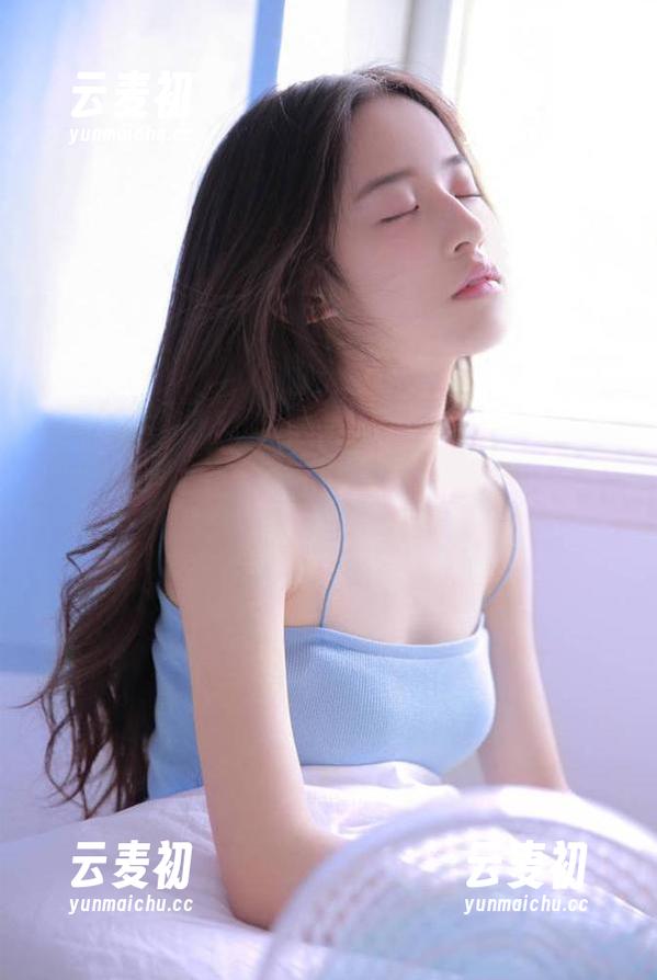 丽柜 - 白云全套死库水写真现在开放下载，带你进入唯美的视觉盛宴.txt