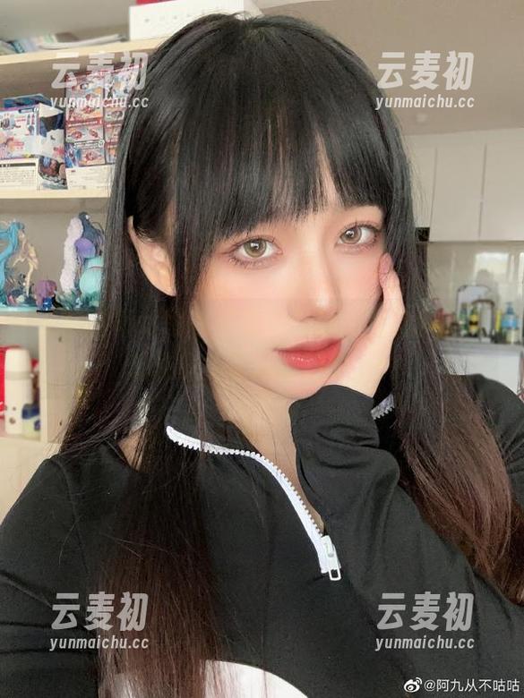 九言从不咕咕独家私拍作品，女孩们的风采在镜头前尽情绽放.txt