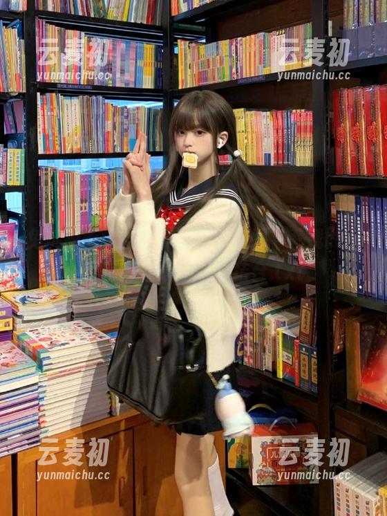 兔玩映画全新阳光与黑丝套图，下载即享清新与性感的完美结合.txt