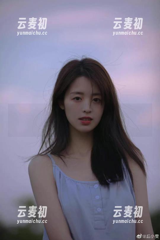 一起去春游的写真大片，快来“兔玩映画”下载吧，别错过！.txt