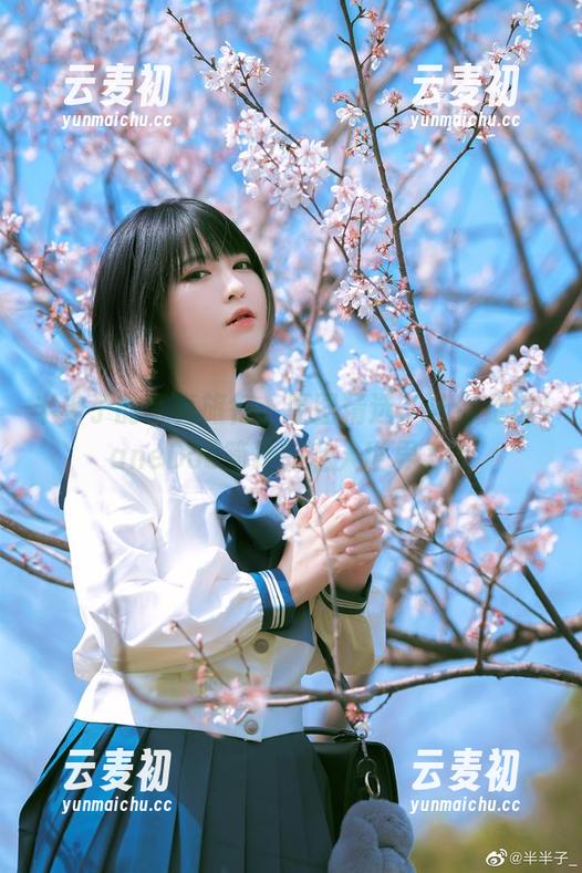 半半子的写真旅行：原图精选，让你走进JaneDoe简杜的私人世界.txt