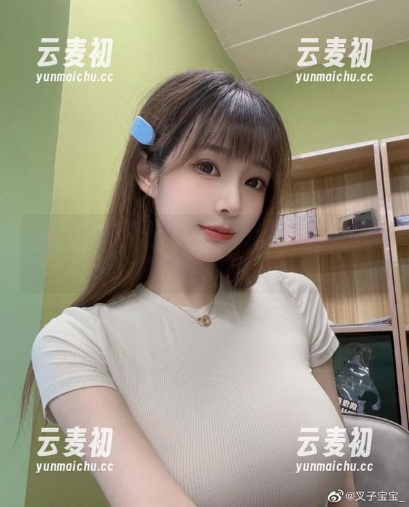叉子宝宝睡衣系列定制，打造专属你的美丽图片时刻.txt
