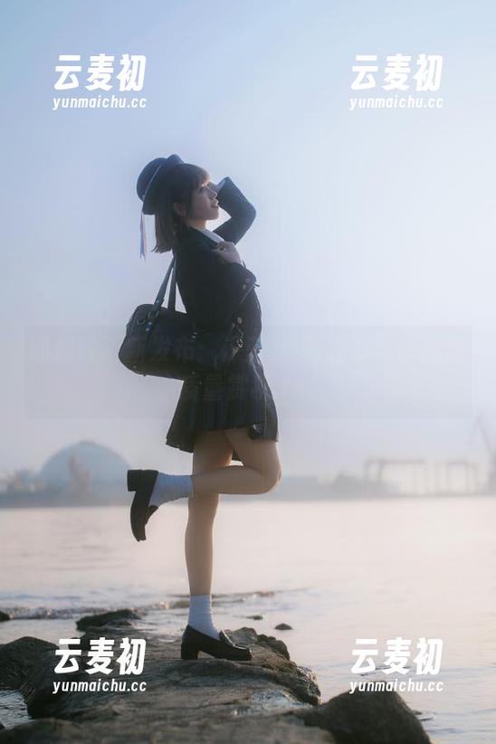 喵糖映画 喵糖映画新发布:深蓝JK制服写真原图高质量赏析.txt
