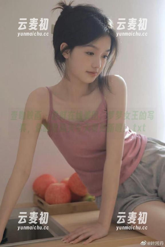 壹吻映画 - 尝鲜在线美图：梦梦女王的写真，你的收藏夹今天要更新啦！.txt