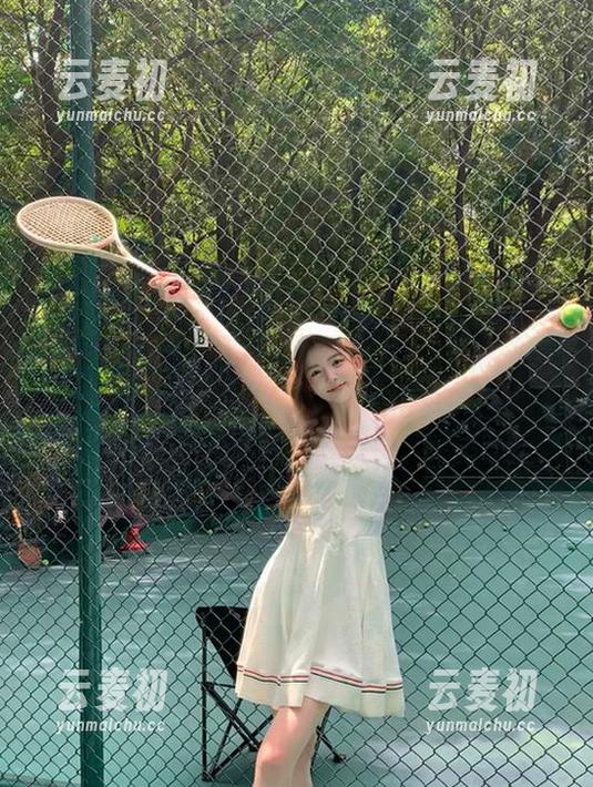 奈汐酱Nice祝你圣诞快乐，畅游在她的美图图集里吧！.txt