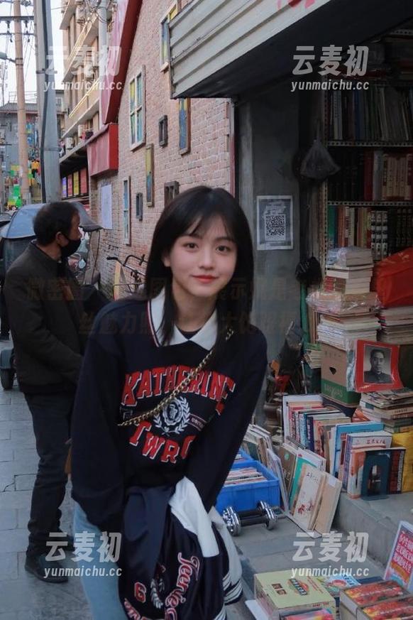 微密圈 - 精选图包，展示妮是老虎的裤里丝魅力照，让你大饱眼福.txt