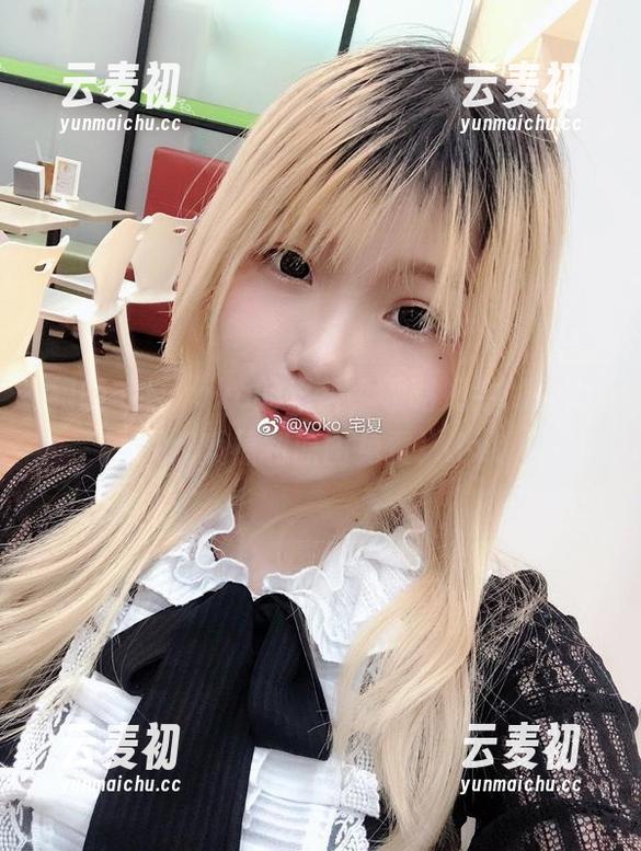 跟随宅夏yoko的镜头，领略奶牛的魅力：优质福利原图免费！.txt