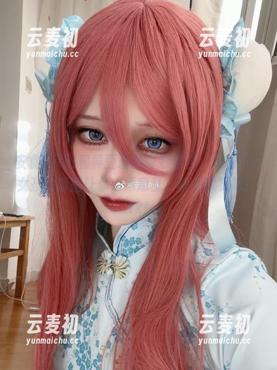 安食Ajiki和黄豆粉的奇妙结合，超萌cos女孩的套图让你心烦意乱，快来欣赏吧！.txt