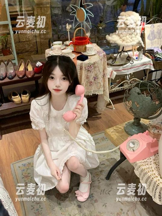 追寻美的脚步：小空sora分享nikke胜利女神海伦的绝美写真美图.txt