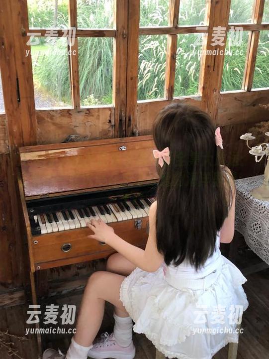 尤果网 - 倪叶腾水手服作品全集大放送：让我们一起沉浸在这份可爱的海洋里吧！.txt