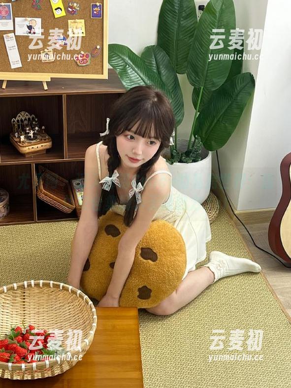 尤果网 - 深入郝晴Grace的私房世界：连体衣合集展示无限魅力.txt