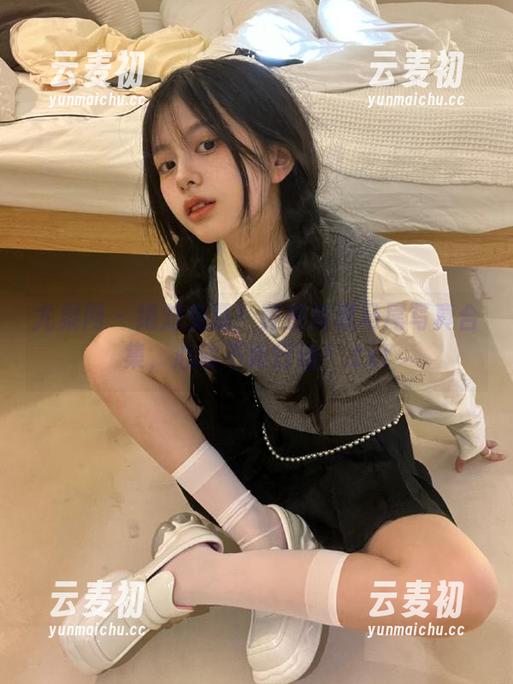尤果网 - 绝对免费！郭婉祈双马尾写真合集，心动不如行动！.txt