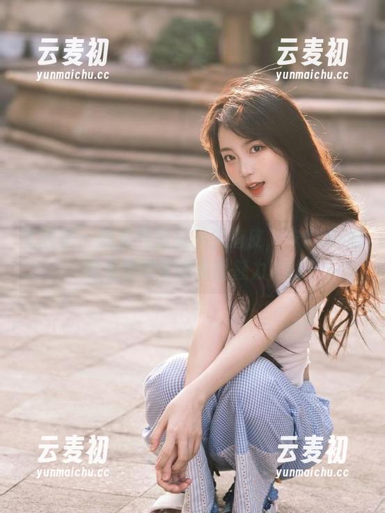 尤蜜荟 - 既有气质又不失俏皮，宋KiKi御姐私房图包的多面魅力.txt