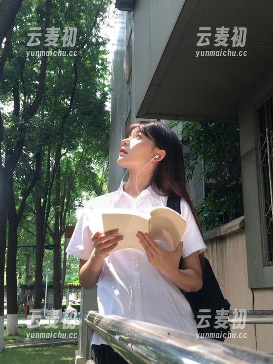 星颜社 - 潘娇娇时尚丝袜大全：网盘集合，穿越视觉的极致享受！.txt