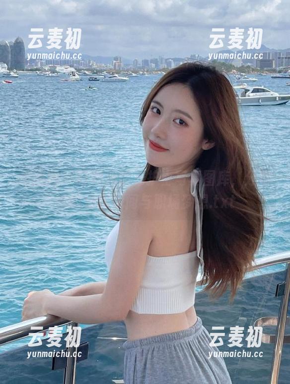 果团网 - 打开周妍希护士写真图库，分享她的温暖瞬间与职场梦想.txt