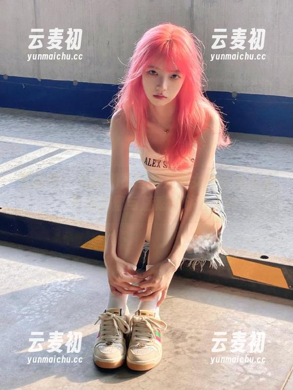 果团网 - 在线浏览糖果儿兔女郎写真合集，开启甜蜜与魅惑的旅程.txt